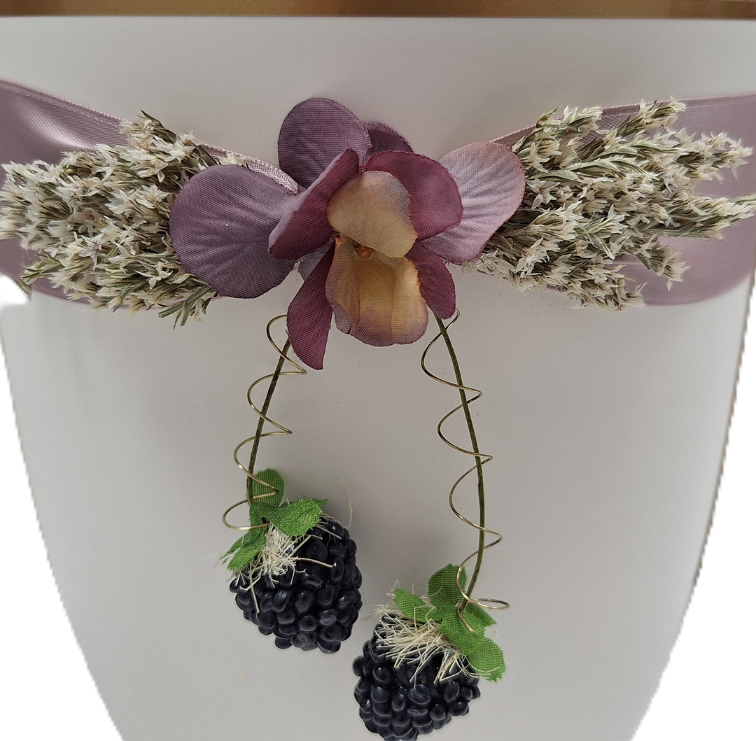 Bio-Urne creme, Satinschmuck, Beeren